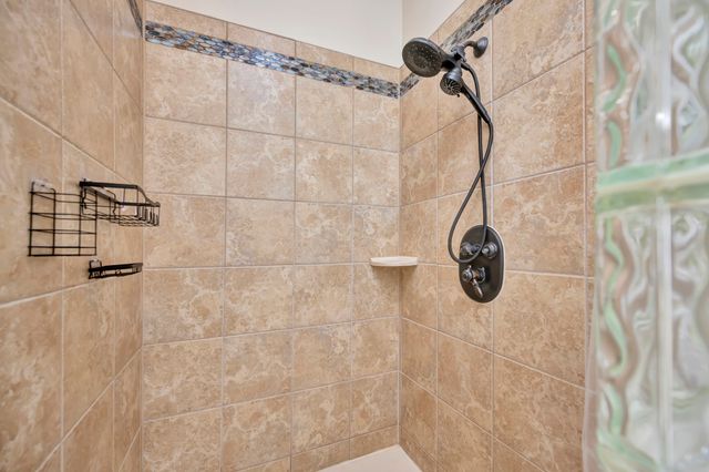 9144 Parson Drive, Lantana, TX 76226