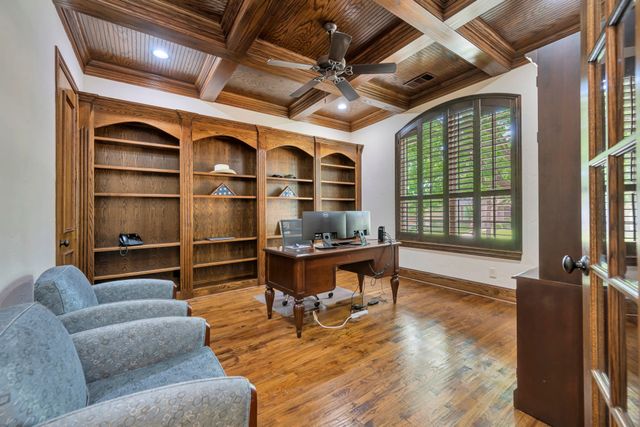 9144 Parson Drive, Lantana, TX 76226