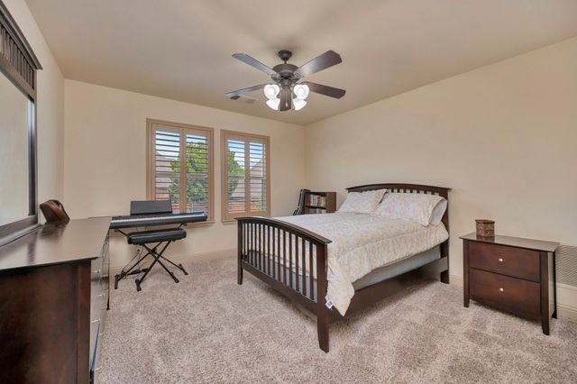 9144 Parson Drive, Lantana, TX 76226
