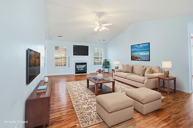 4217 LANGHAM DR, Columbia, MO 65202