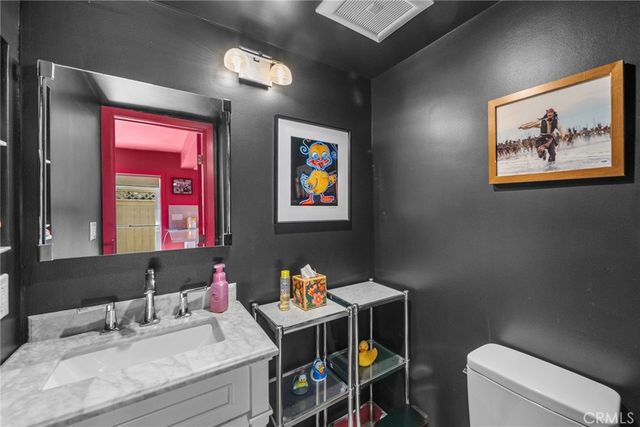 612 Wilcox Avenue, Los Angeles, CA 90004