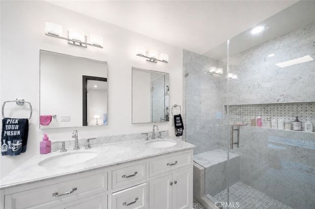 612 Wilcox Avenue, Los Angeles, CA 90004