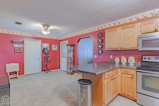 1302 Walker Street, Paragould, AR 72450