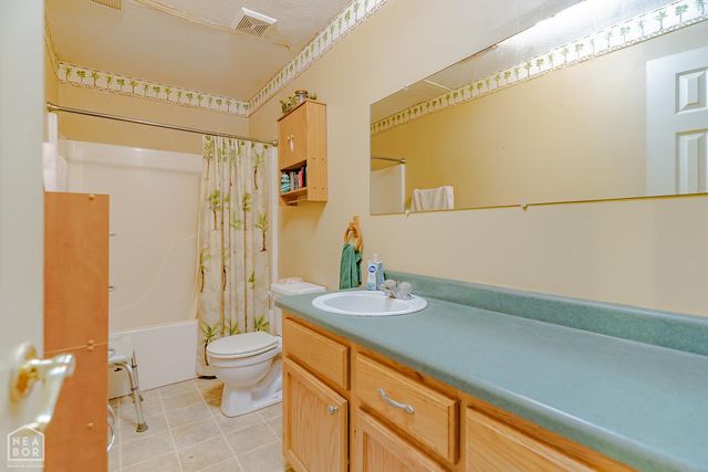 1302 Walker Street, Paragould, AR 72450