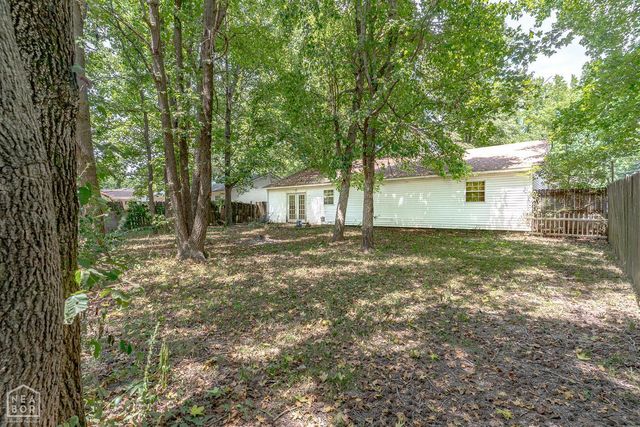 1302 Walker Street, Paragould, AR 72450