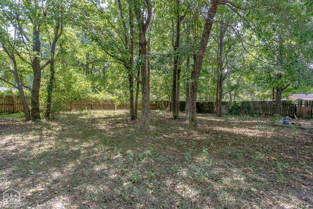 1302 Walker Street, Paragould, AR 72450