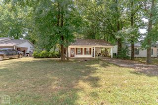 1302 Walker Street, Paragould, AR 72450