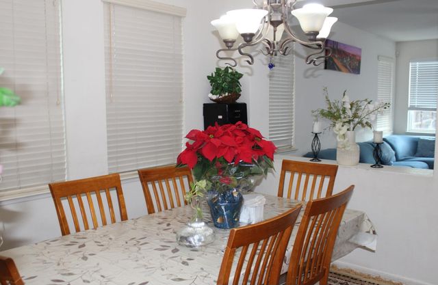 3940 Podocarpus Dr, Ceres, CA 95307