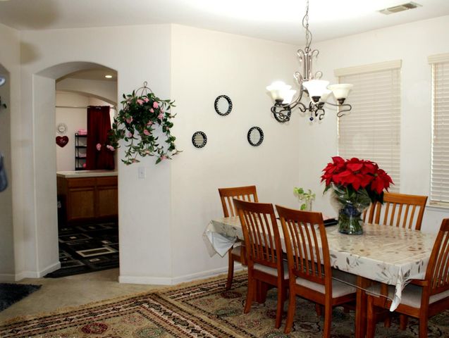 3940 Podocarpus Dr, Ceres, CA 95307