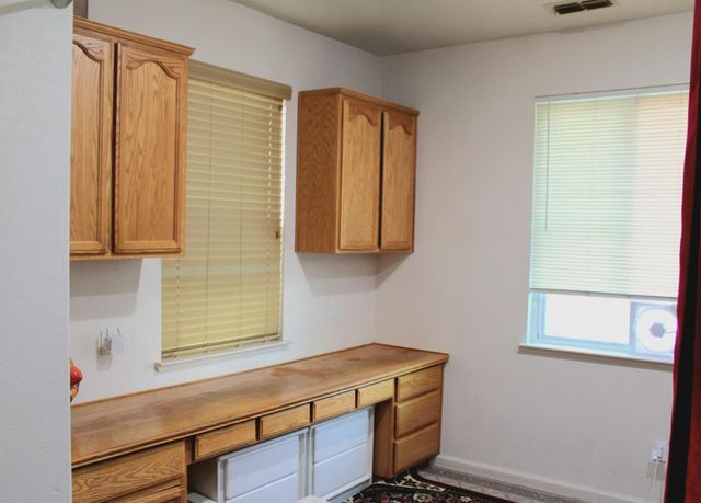 3940 Podocarpus Dr, Ceres, CA 95307