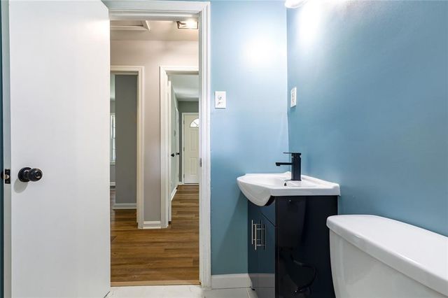 2288 Polar Rock Avenue SW, Atlanta, GA 30315