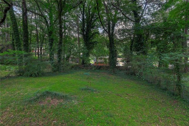 2288 Polar Rock Avenue SW, Atlanta, GA 30315