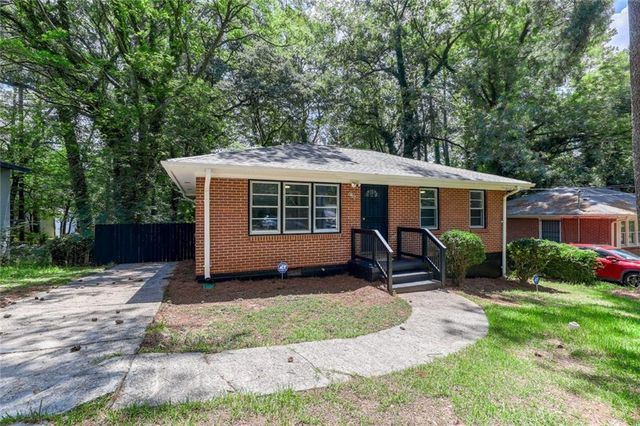 2288 Polar Rock Avenue SW, Atlanta, GA 30315