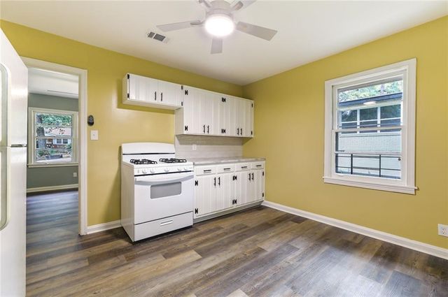 2288 Polar Rock Avenue SW, Atlanta, GA 30315