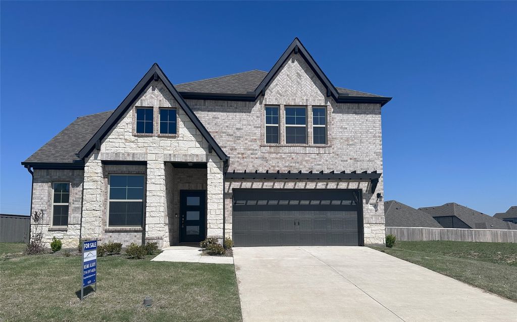 7369 Red Twig Trail, Venus, TX 76084