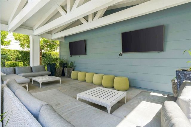 1174 Winslow, Newport Beach, CA 92660