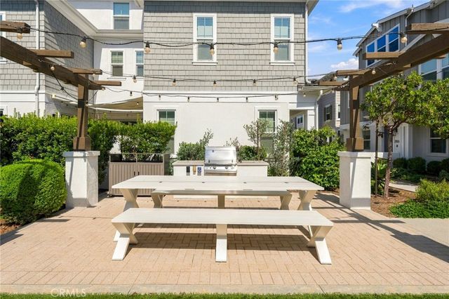 1174 Winslow, Newport Beach, CA 92660