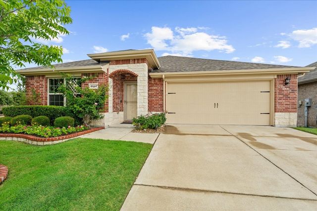 2142 Rubin Road, Fate, TX 75189