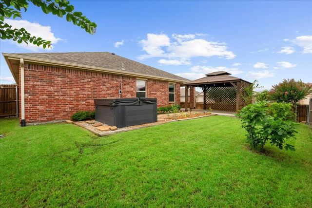 2142 Rubin Road, Fate, TX 75189