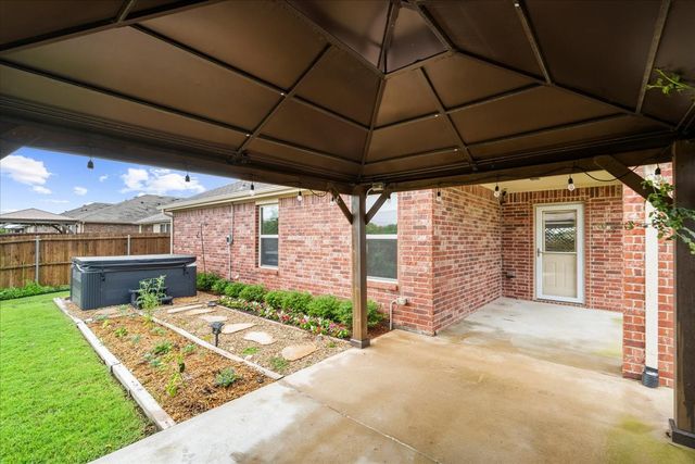 2142 Rubin Road, Fate, TX 75189