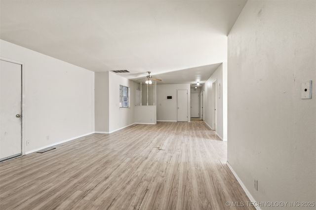 11860 E 62 Place N, Broken Arrow, OK 74012