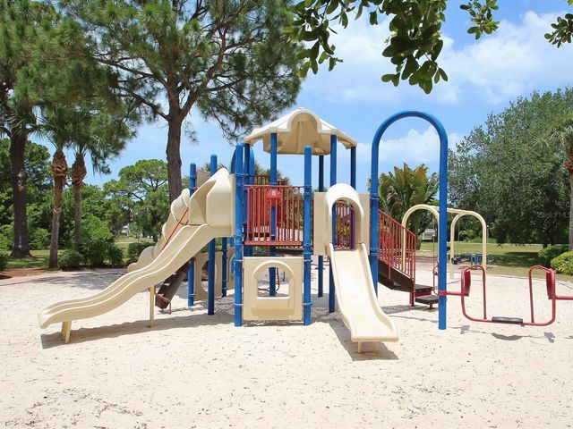 2008 N POINTE ALEXIS DRIVE, Tarpon Springs, FL 34689