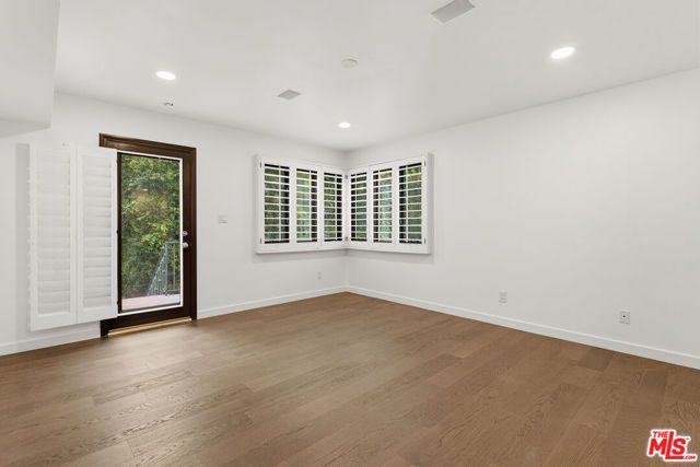 1200 N Doheny Drive, Los Angeles, CA 90069