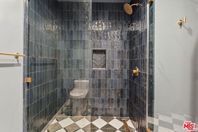 1200 N Doheny Drive, Los Angeles, CA 90069