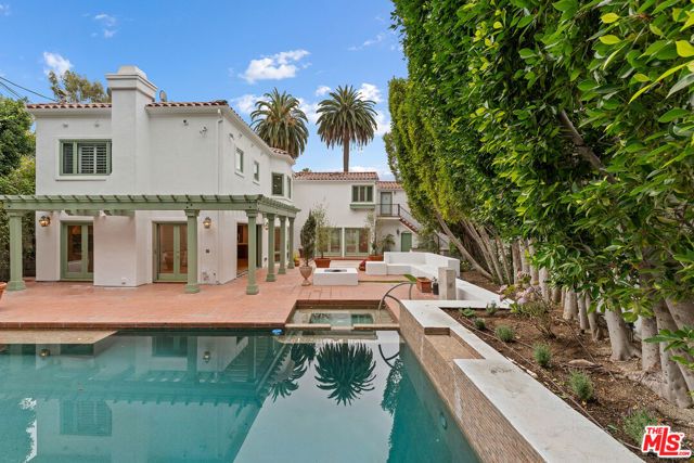 1200 N Doheny Drive, Los Angeles, CA 90069
