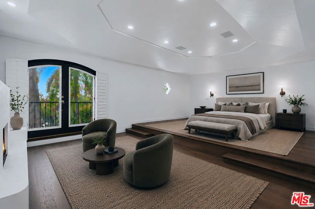 1200 N Doheny Drive, Los Angeles, CA 90069