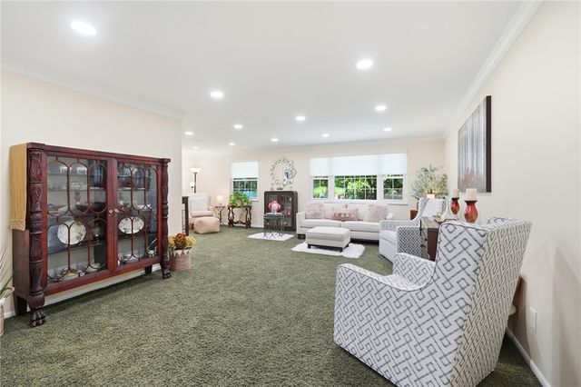 271 Edgebrook Drive, Centerville, OH 45459