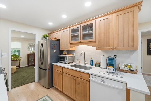271 Edgebrook Drive, Centerville, OH 45459