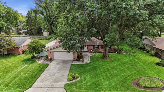 271 Edgebrook Drive, Centerville, OH 45459