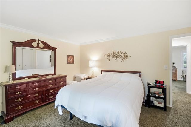 271 Edgebrook Drive, Centerville, OH 45459