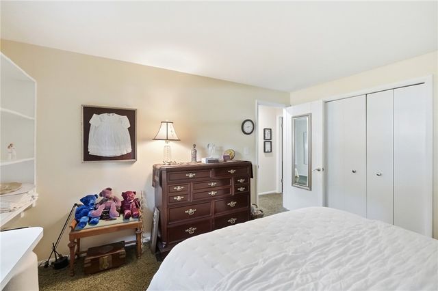 271 Edgebrook Drive, Centerville, OH 45459