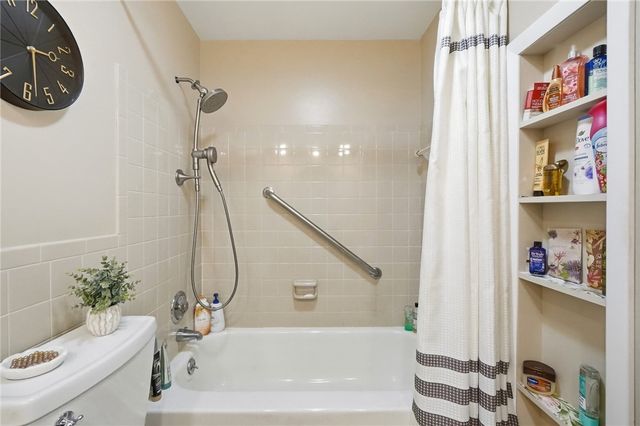271 Edgebrook Drive, Centerville, OH 45459