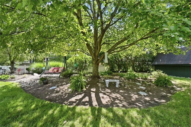 271 Edgebrook Drive, Centerville, OH 45459