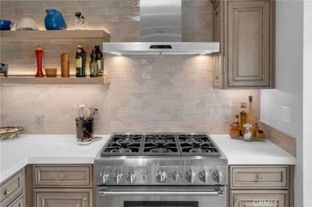 4275 Country Club Drive, Long Beach, CA 90807