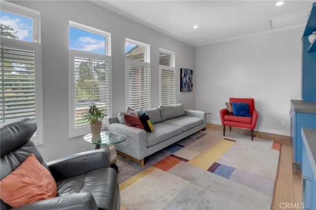 4275 Country Club Drive, Long Beach, CA 90807