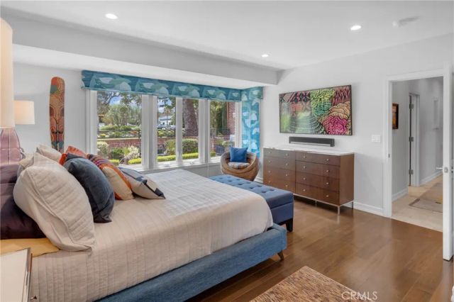 4275 Country Club Drive, Long Beach, CA 90807