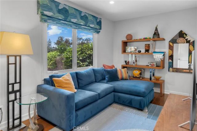 4275 Country Club Drive, Long Beach, CA 90807