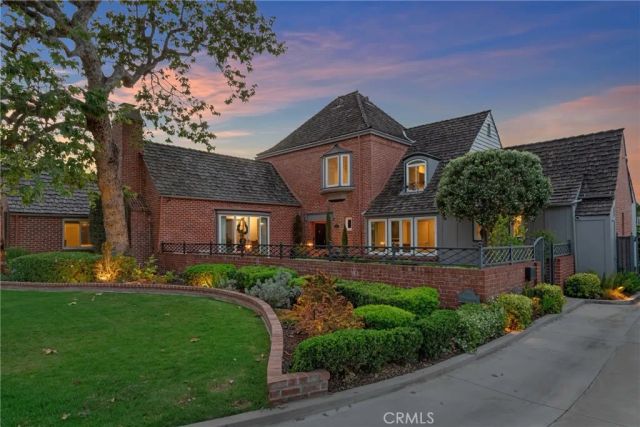 4275 Country Club Drive, Long Beach, CA 90807