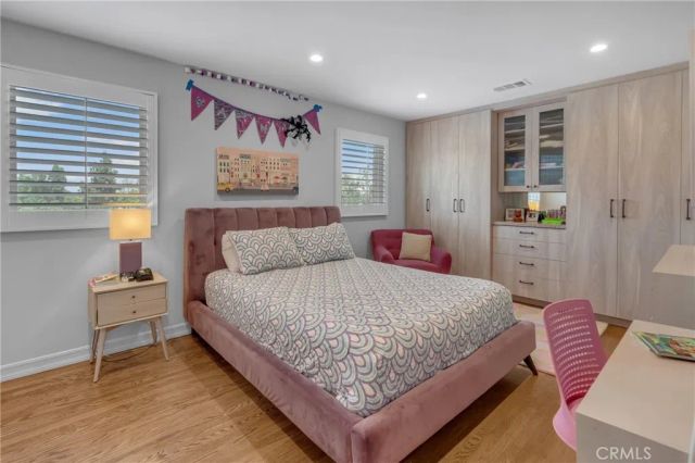 4275 Country Club Drive, Long Beach, CA 90807