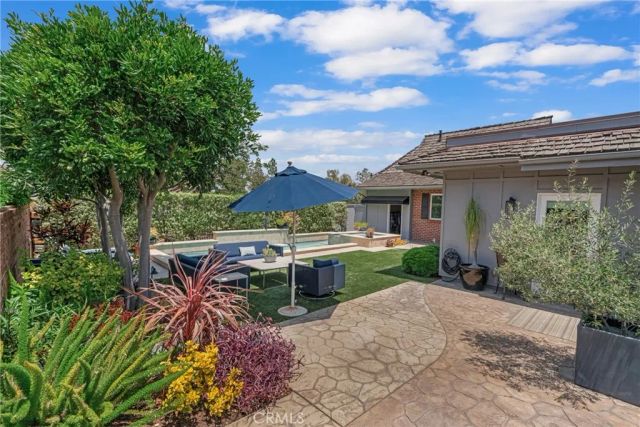 4275 Country Club Drive, Long Beach, CA 90807