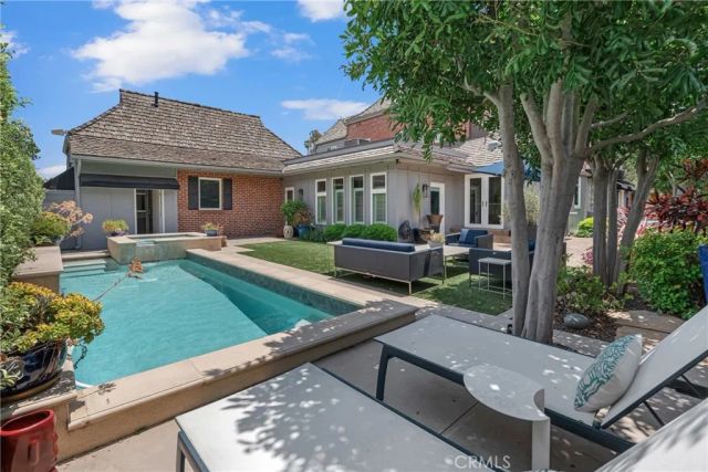 4275 Country Club Drive, Long Beach, CA 90807