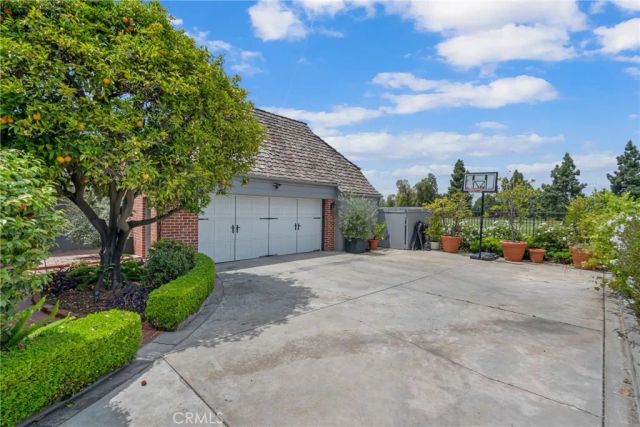 4275 Country Club Drive, Long Beach, CA 90807