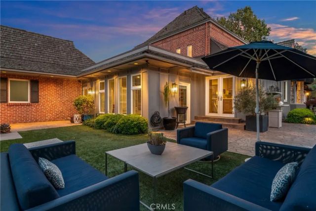 4275 Country Club Drive, Long Beach, CA 90807