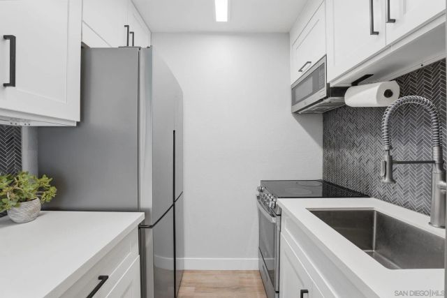 6333 Mount Ada Rd 159, San Diego, CA 92111