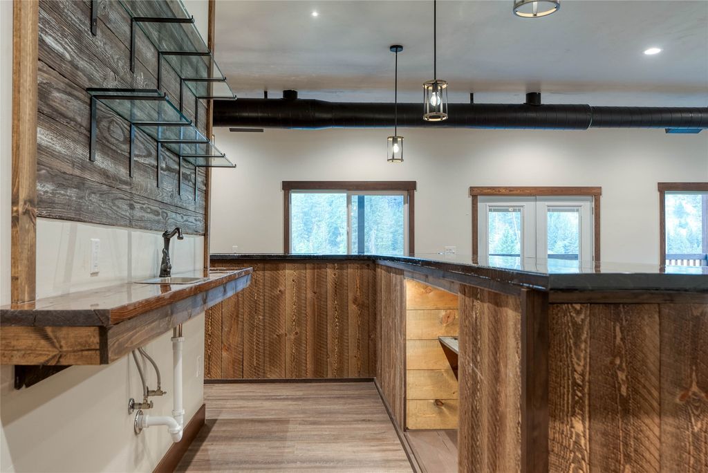 29 Bear Paw Loop, Bigfork, MT 59911 photo 10