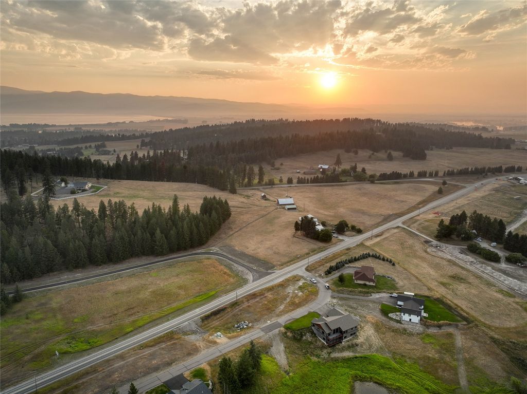 29 Bear Paw Loop, Bigfork, MT 59911 photo 12